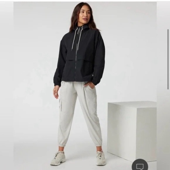 Vuori Jackets & Blazers - NWT Vuori Willow Jacket - Black